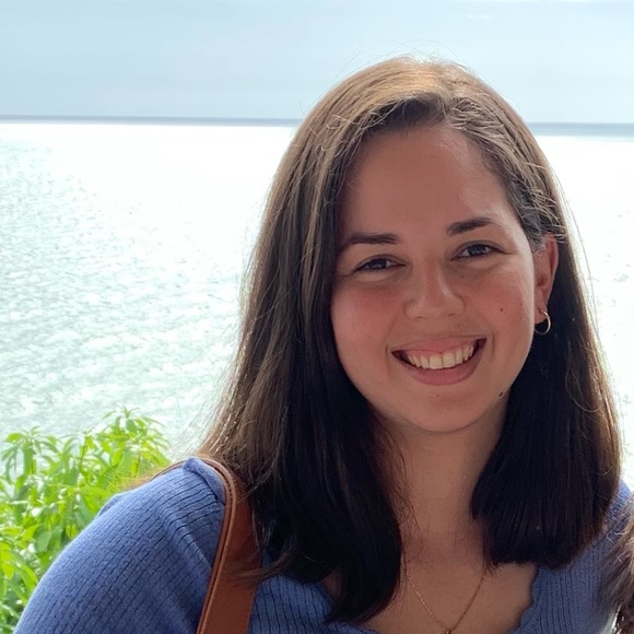 Meet your Posher, Graciela - Picture 1 of 1